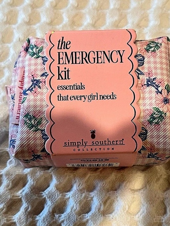 Simply Southern Accessories - NWT Simply Southern Emergency Kit Floral in Pink